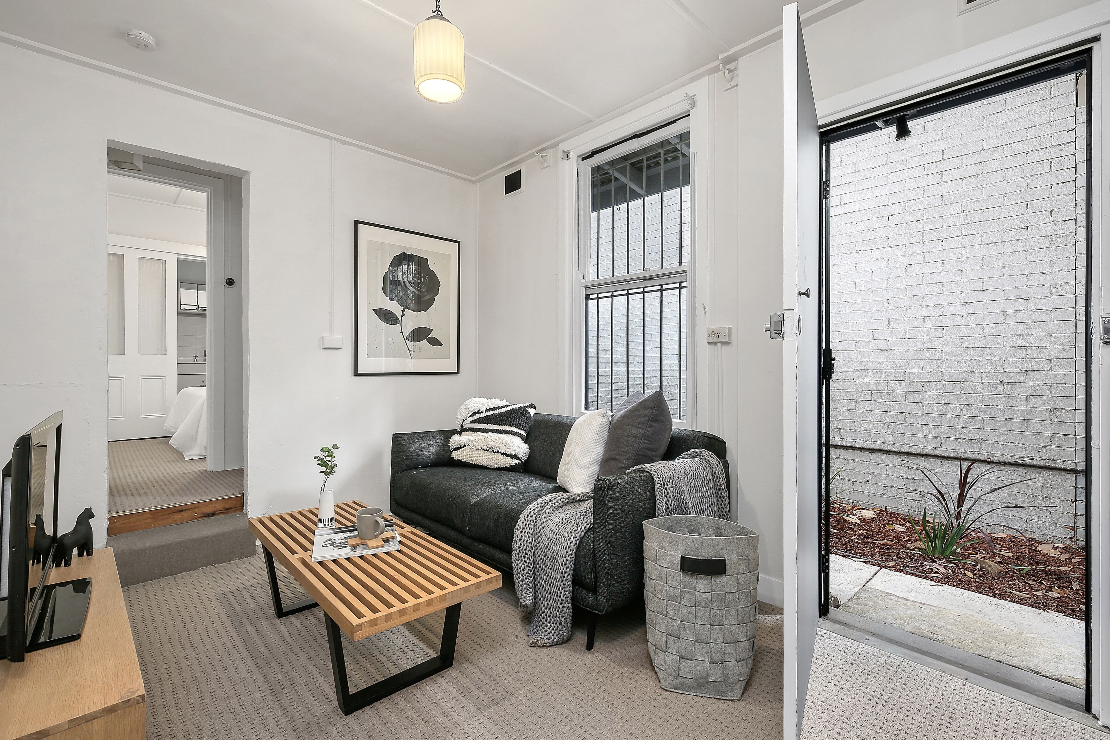 11 College Street, Newtown - Thumbnail 5