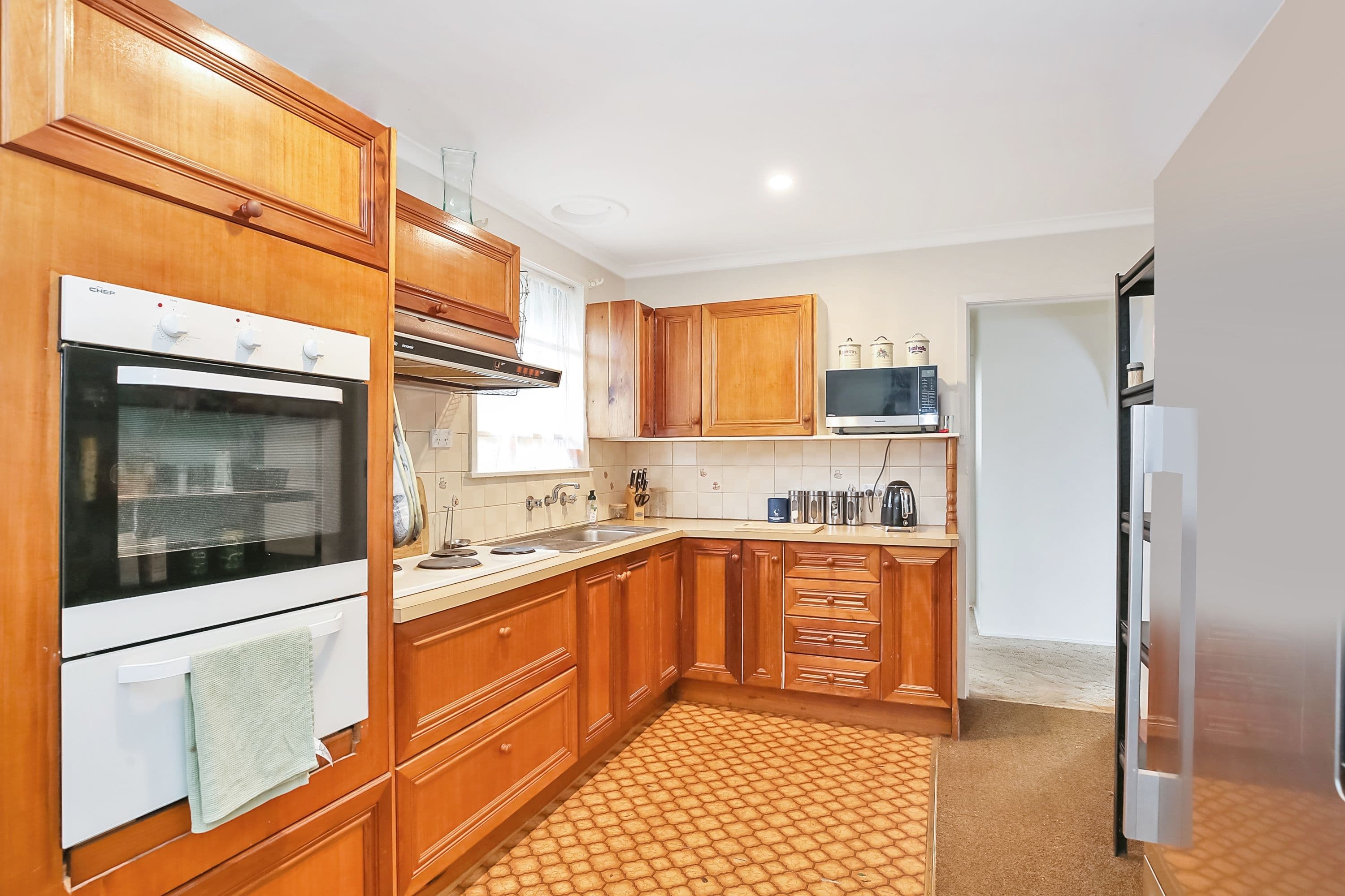 8 Sears Court, Colac VIC 3250, Colac - Thumbnail 2