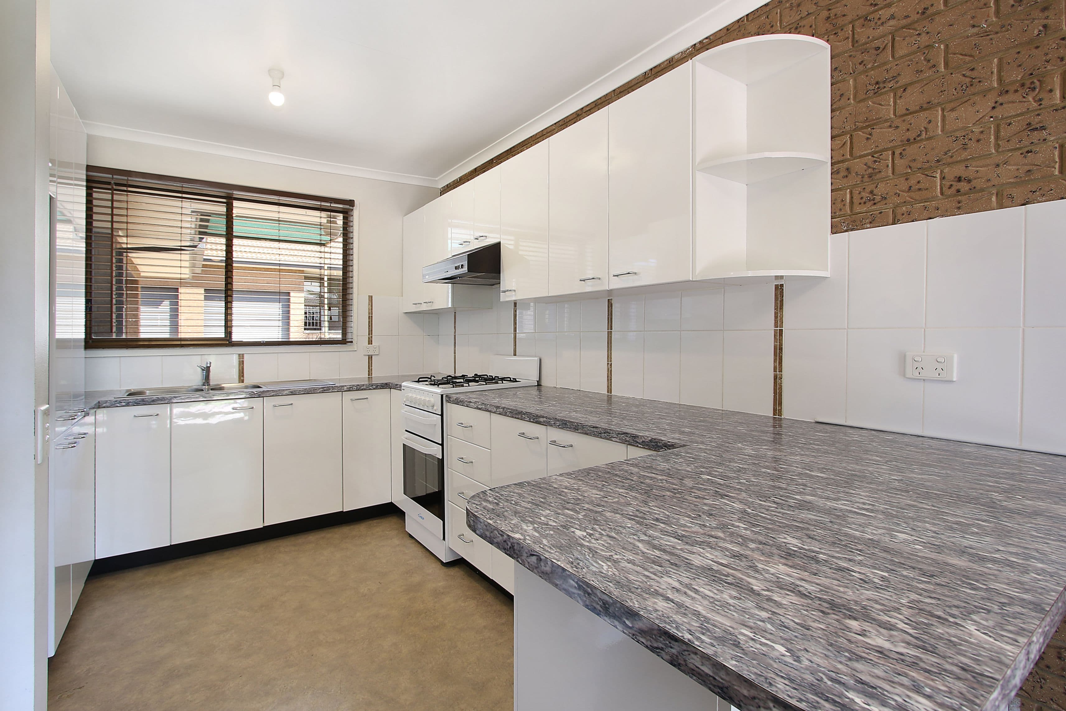 8 Page Court, West Wodonga VIC 3690, West Wodonga - Thumbnail 3