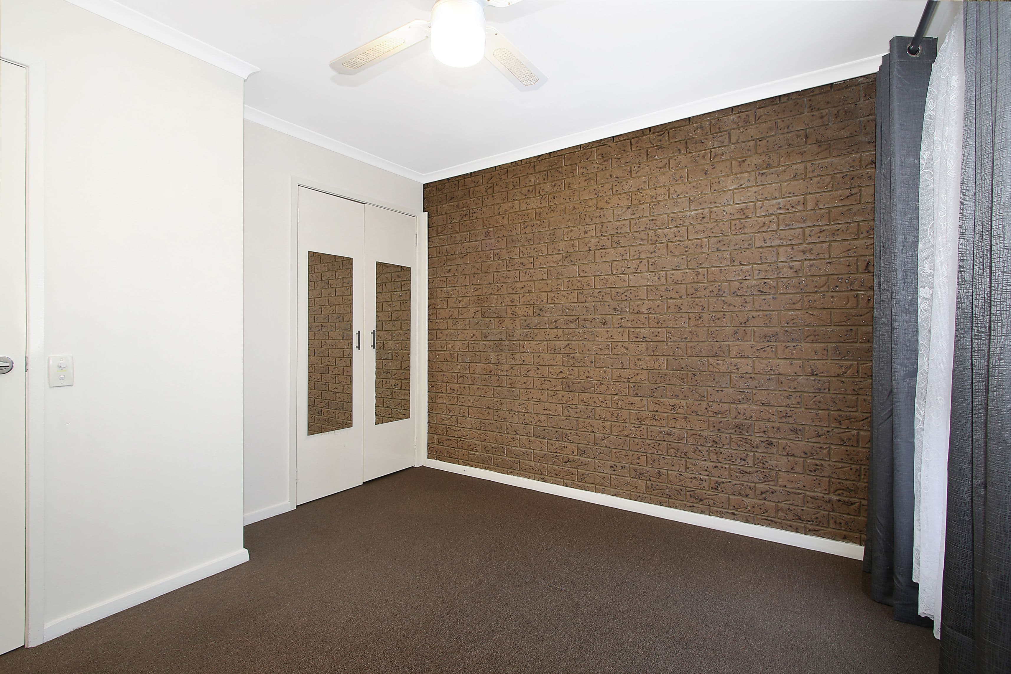 8 Page Court, West Wodonga VIC 3690, West Wodonga - Thumbnail 8