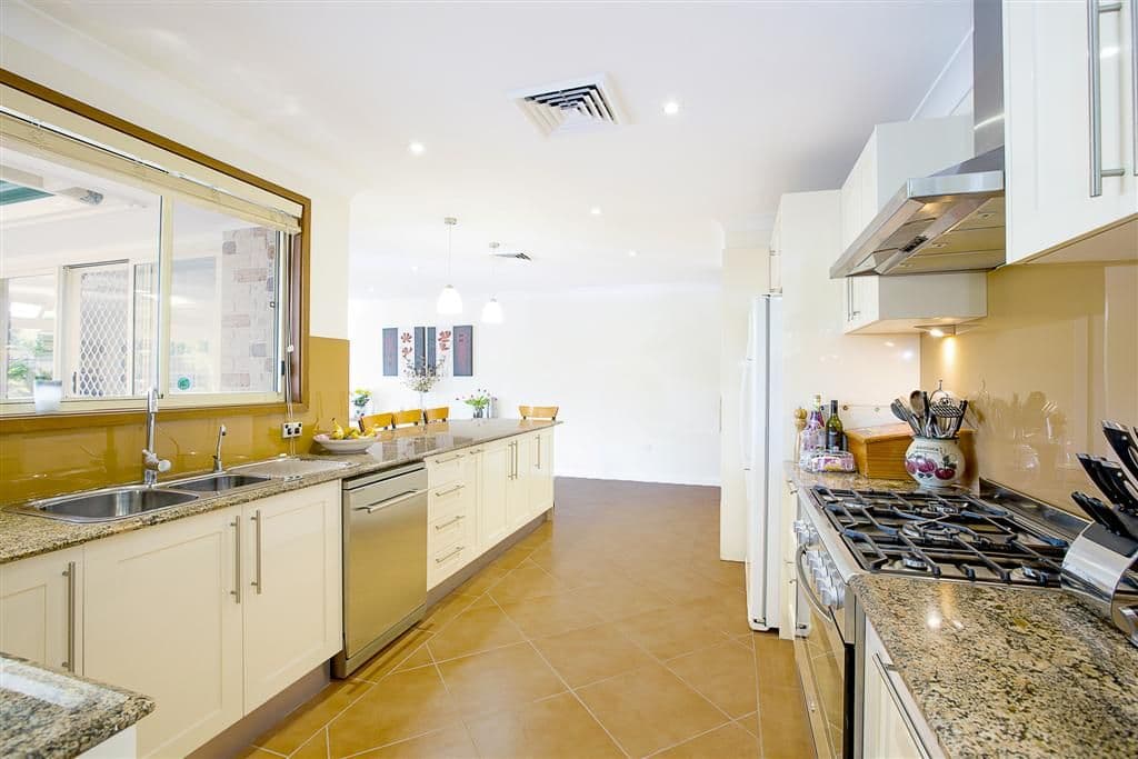 5 Lily Court, GLENMORE PARK NSW 2745, Glenmore Park - Thumbnail 4