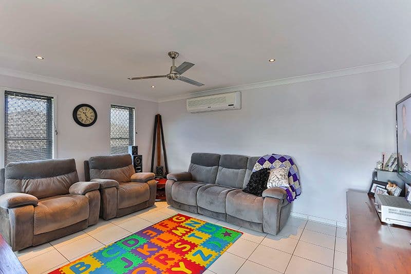 665 South Street, Glenvale QLD 4350, Glenvale - Thumbnail 2