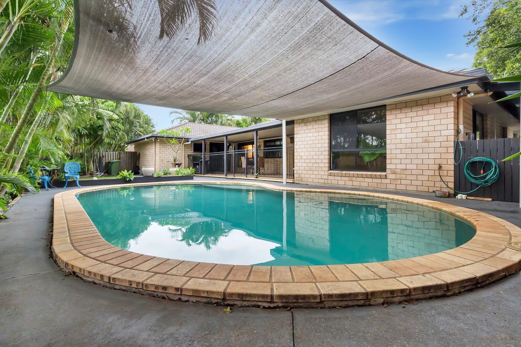 1 Blueash Crescent, Oxenford QLD 4210, Oxenford - Thumbnail 3