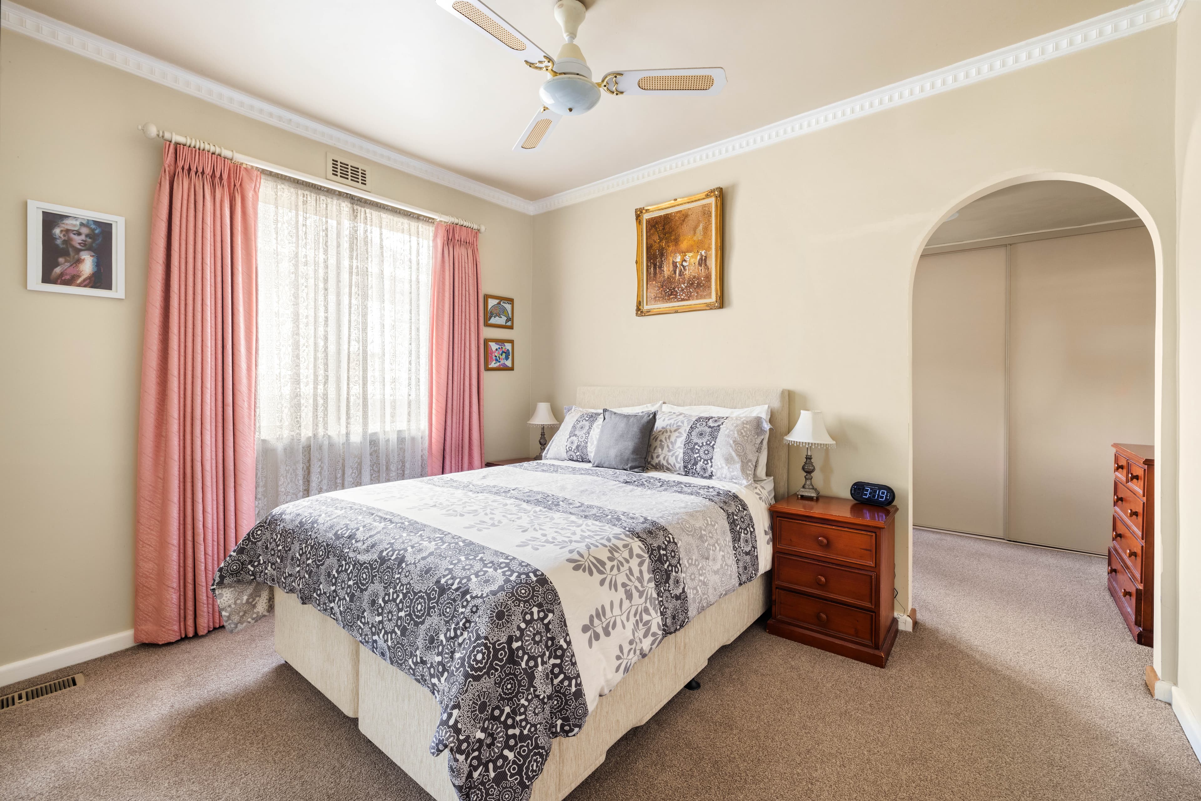 11 Loongana Avenue, Glenroy VIC 3046, Glenroy - Thumbnail 7