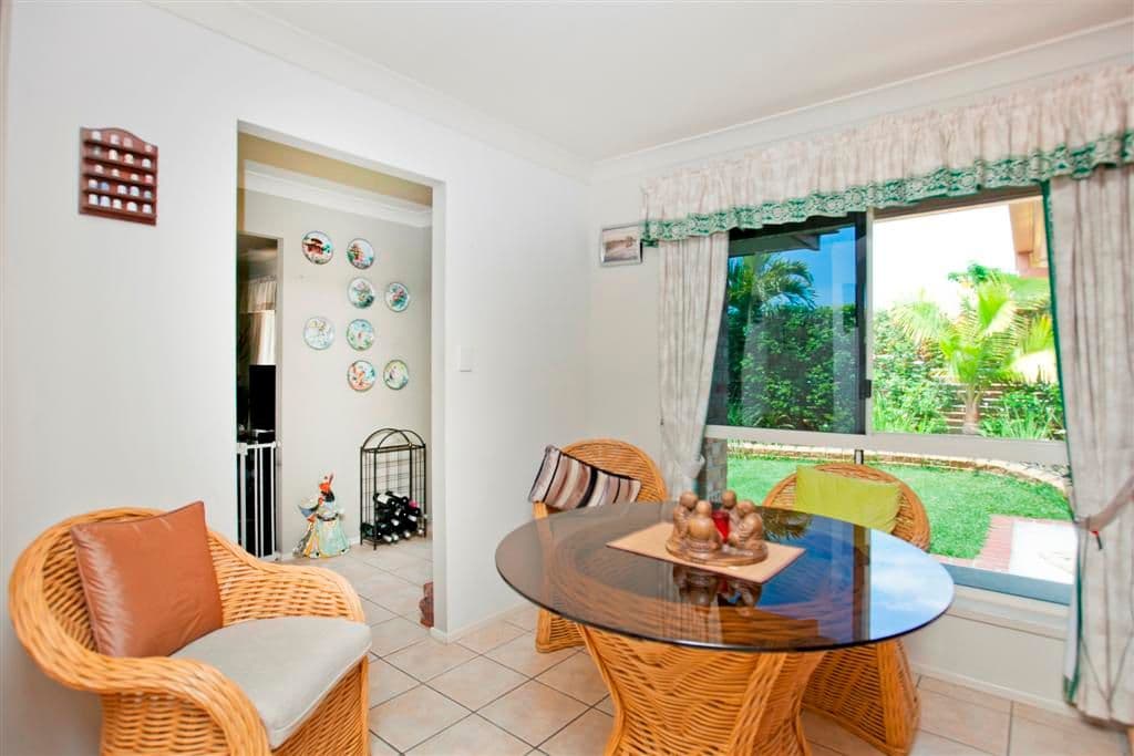 96 Caladium Street, WAKERLEY QLD 4154, Wakerley - Thumbnail 4