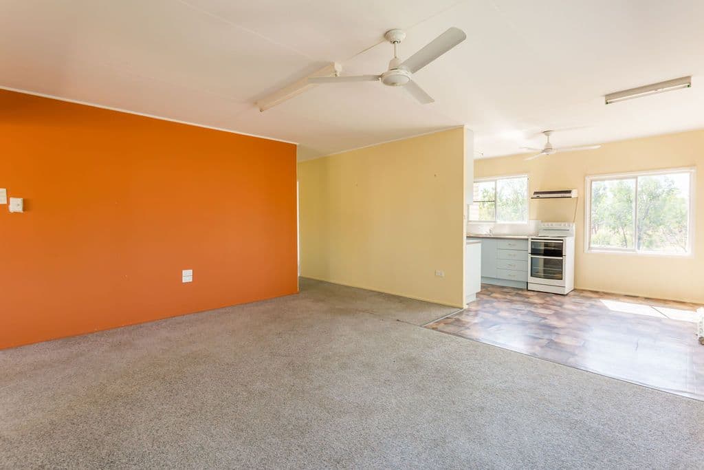 29 Langton Street, Capella QLD 4723, Capella - Thumbnail 6