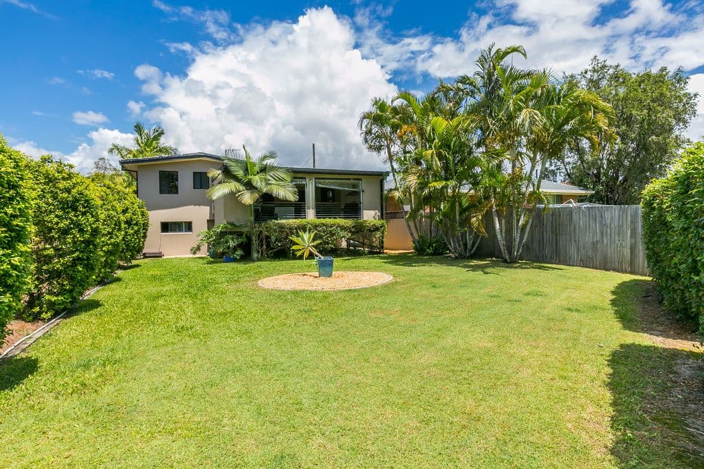 37 Fisher Avenue, Southport QLD 4215, Southport - Thumbnail 4