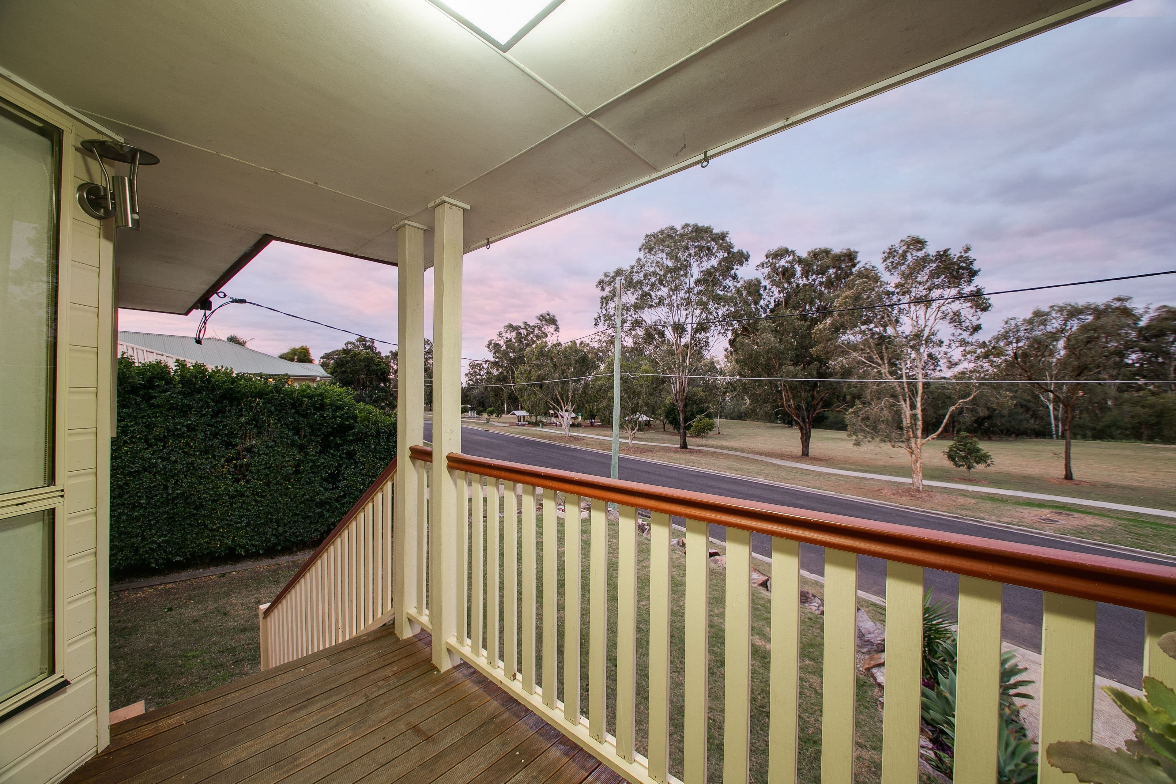 19 Sealy Street, Silkstone QLD 4304, Silkstone - Thumbnail 4