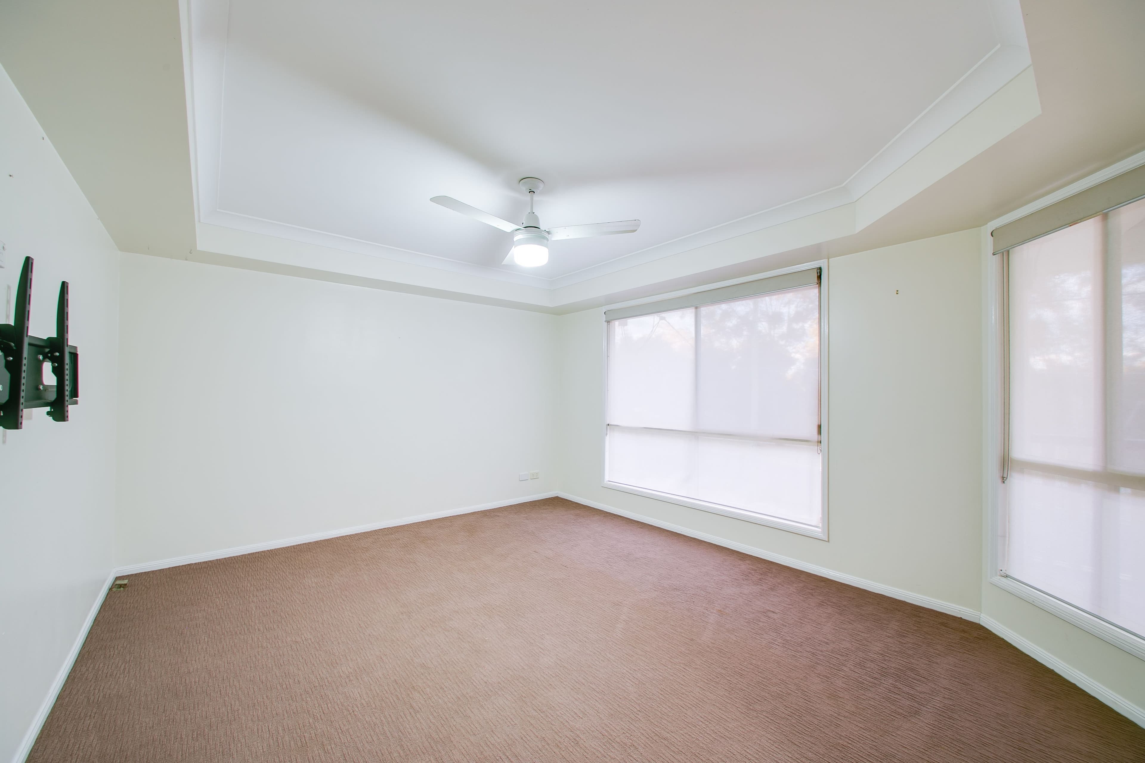 19 Sealy Street, Silkstone QLD 4304, Silkstone - Thumbnail 5