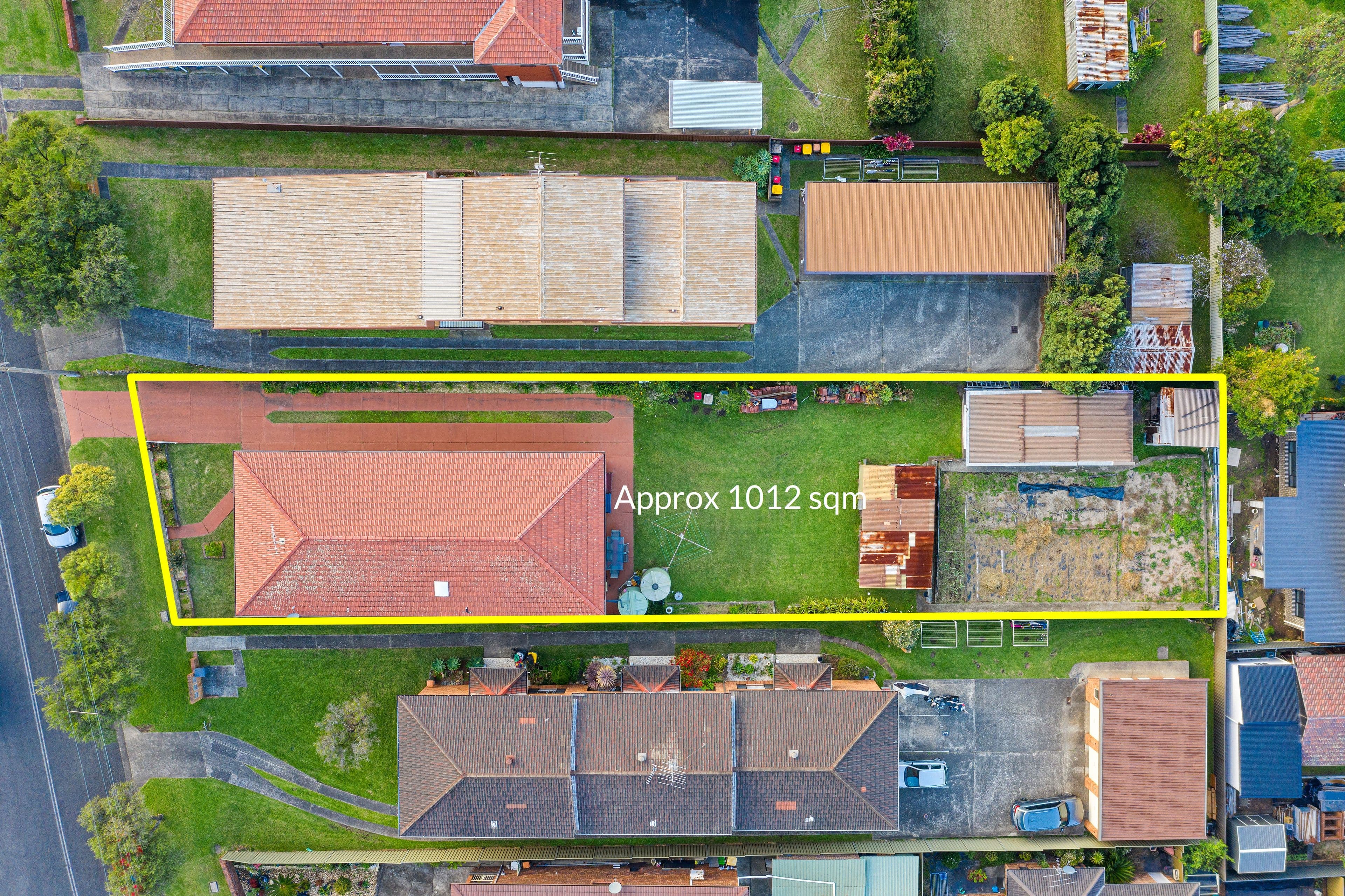 43 McKenzie Avenue, Wollongong NSW 2500, Wollongong - Thumbnail 2