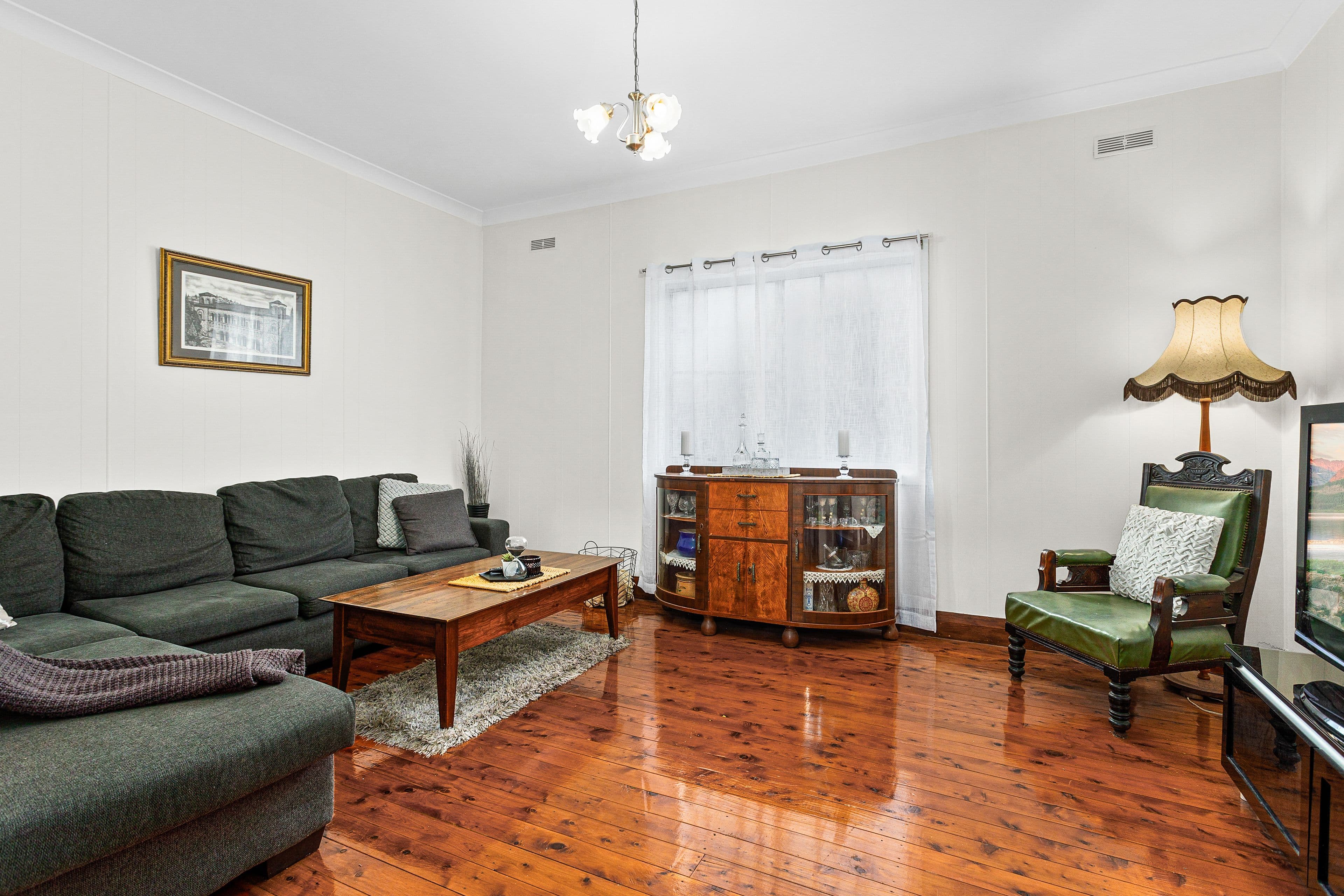 43 McKenzie Avenue, Wollongong NSW 2500, Wollongong - Thumbnail 3