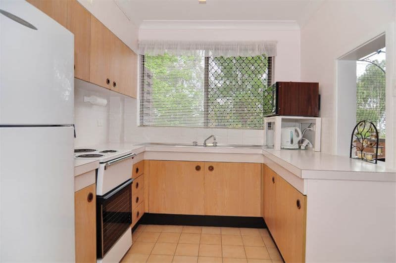 17  Medley Street, CHIFLEY ACT 2606, Chifley - Thumbnail 2