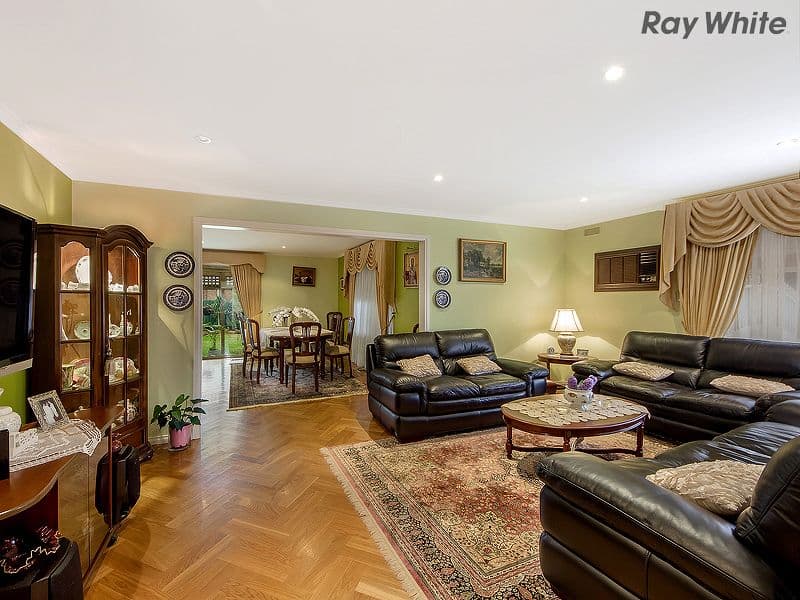 102 Power Street, ST ALBANS VIC 3021, St Albans - Thumbnail 2