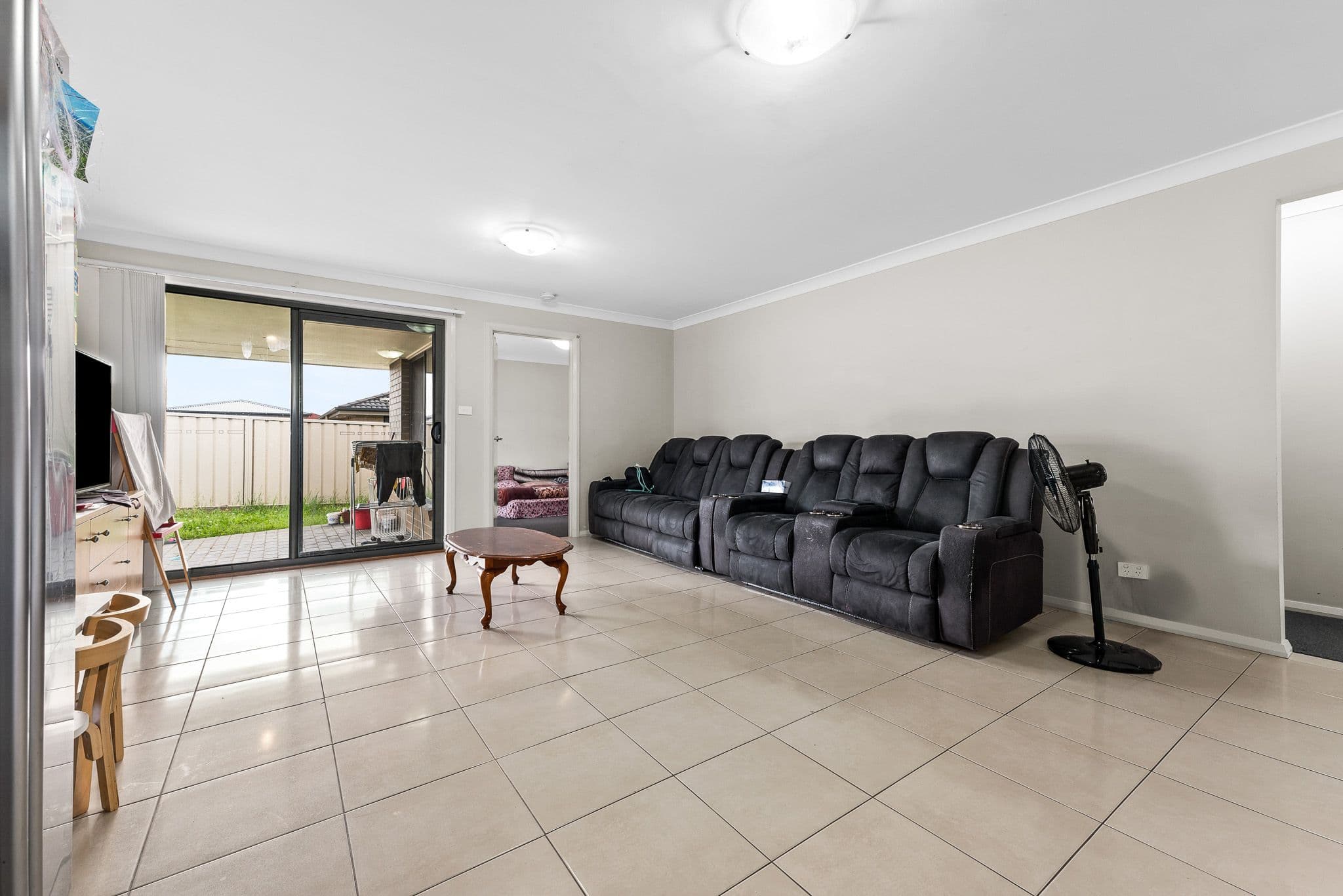 18 Sapphire Drive, Rutherford NSW 2320, Rutherford - Thumbnail 2