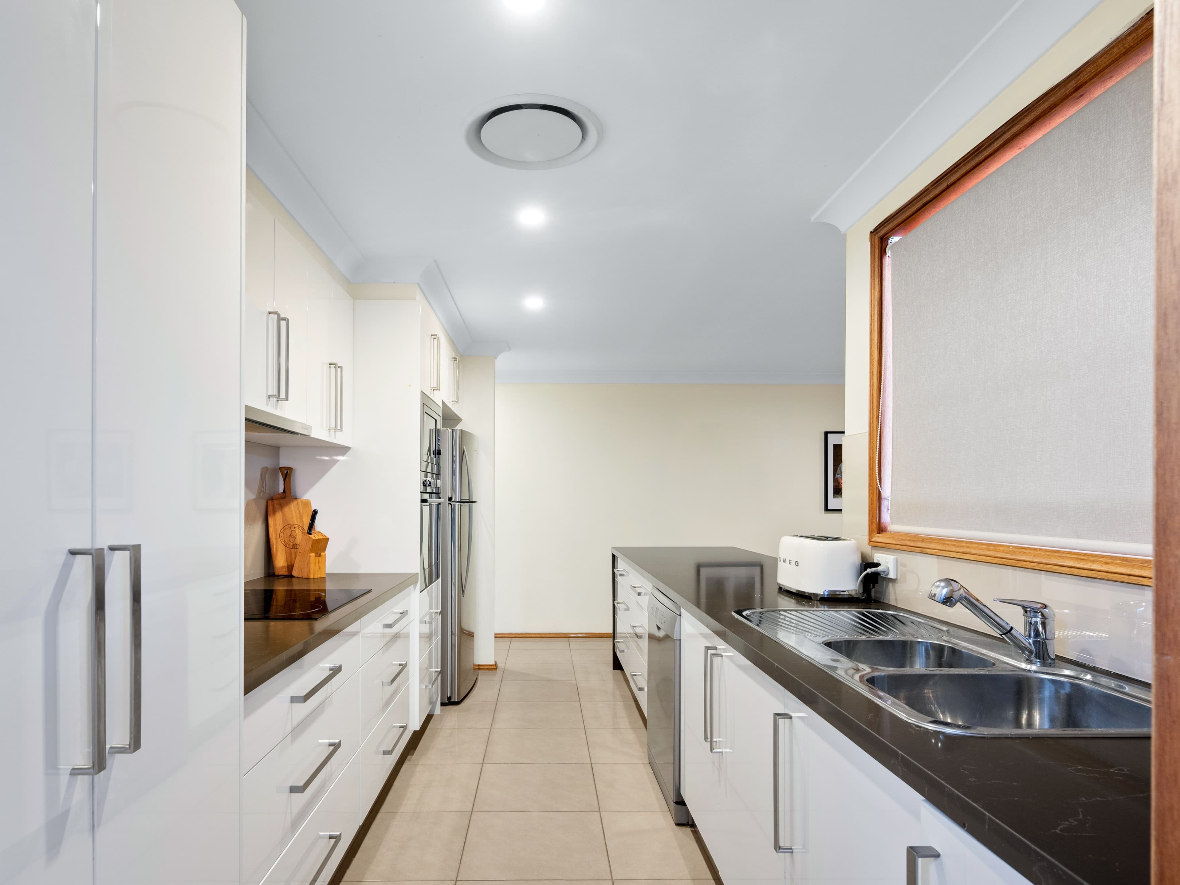 11 Holdsworth Drive, Narellan Vale NSW 2567, Narellan Vale - Thumbnail 2
