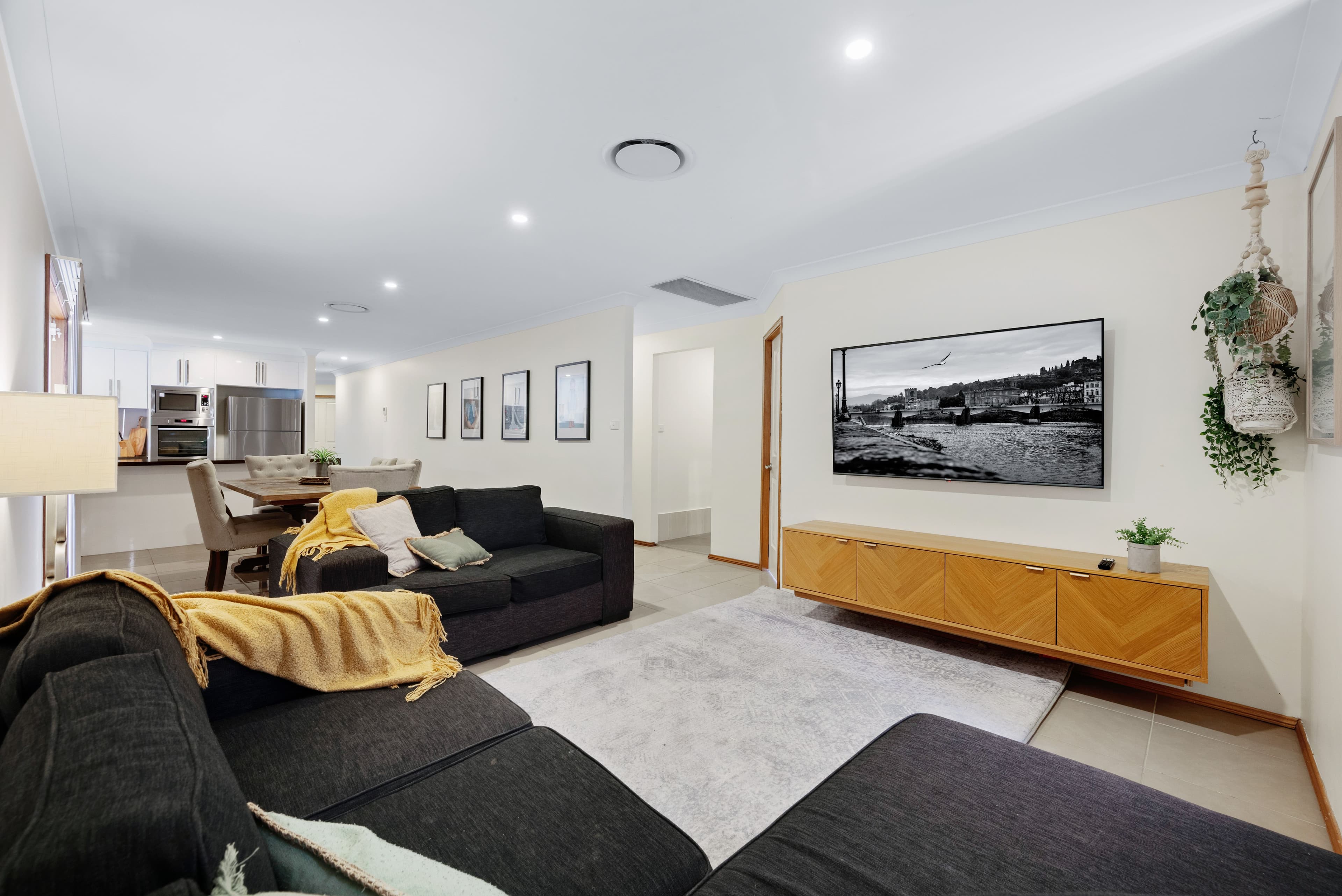 11 Holdsworth Drive, Narellan Vale NSW 2567, Narellan Vale - Thumbnail 5