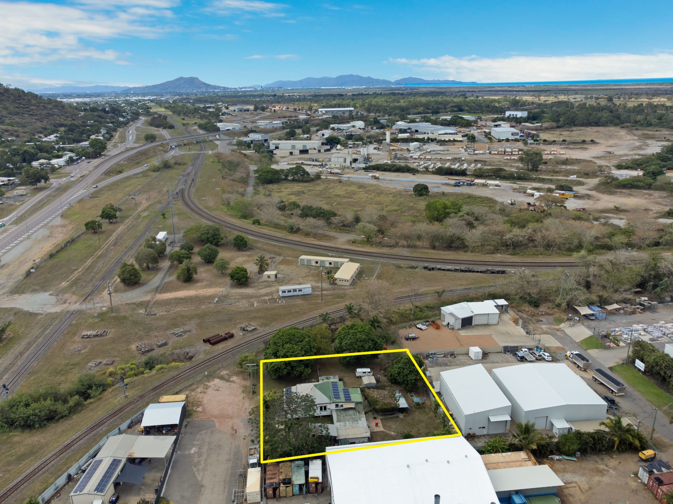 4 Partington Street, Stuart QLD 4811, Stuart - Thumbnail 3