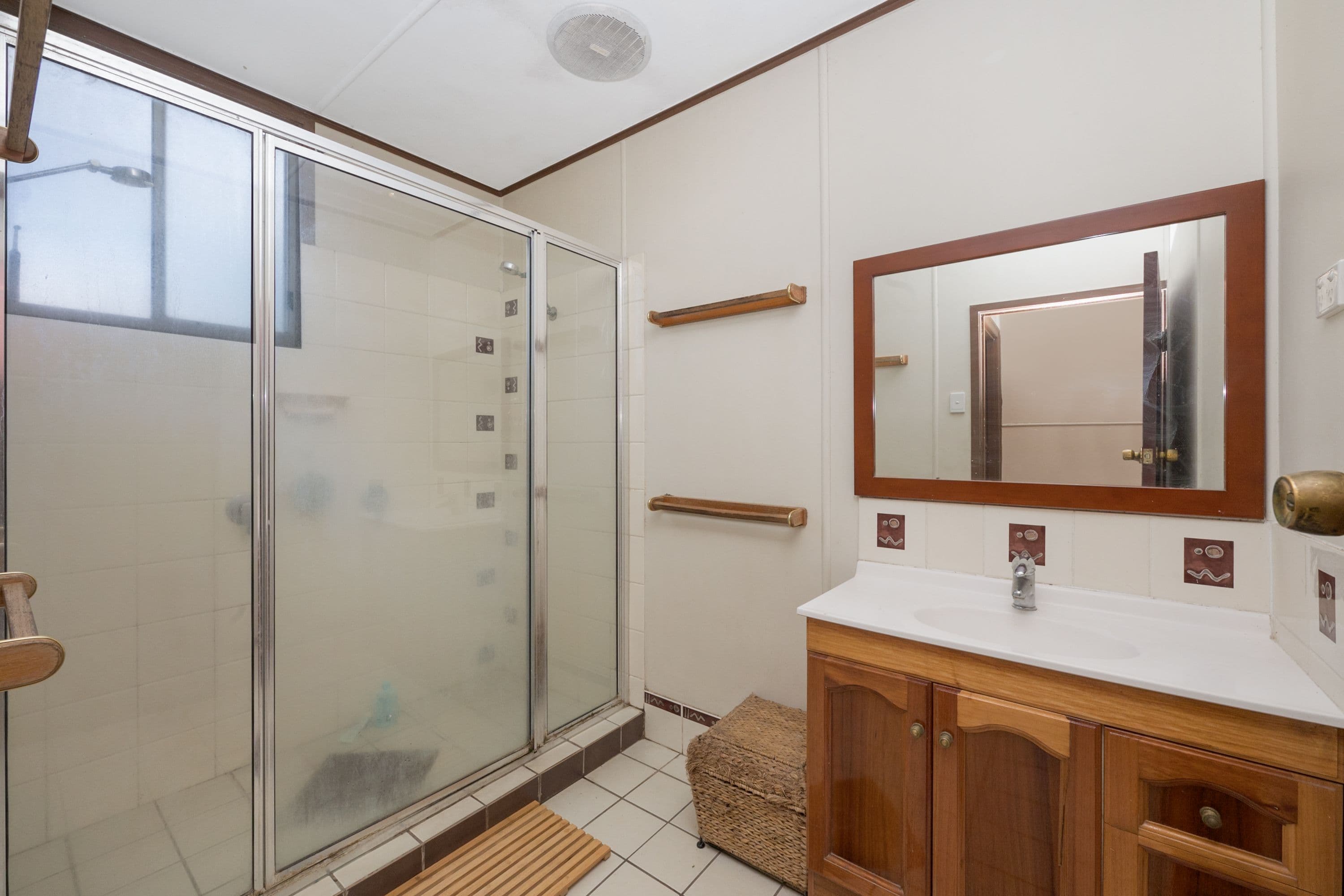 4 Partington Street, Stuart QLD 4811, Stuart - Thumbnail 6