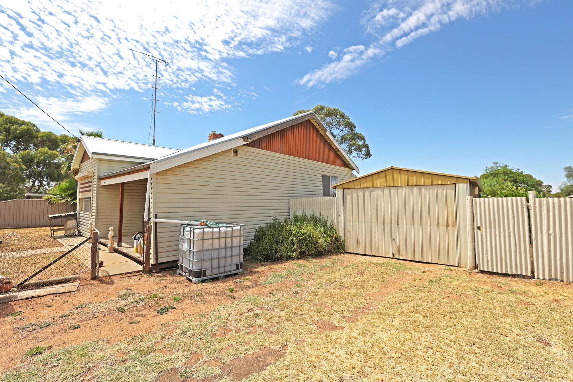 29 Mitchell Street, Ouyen VIC 3490, Ouyen - Thumbnail 4