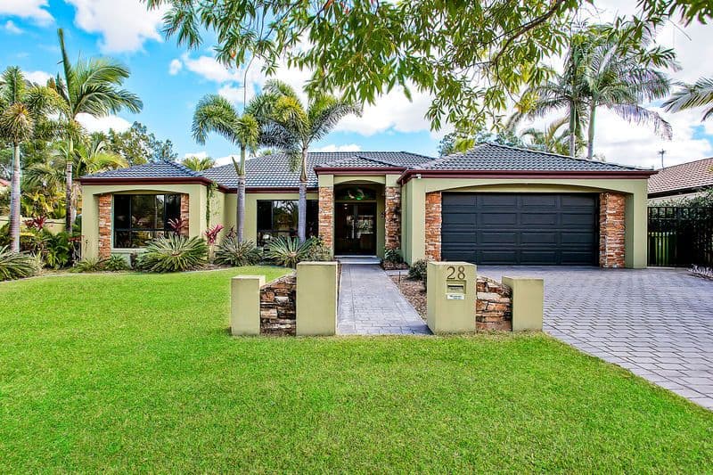28 Sea Eagle Drive, BURLEIGH WATERS QLD 4220, Burleigh Waters - Thumbnail 2