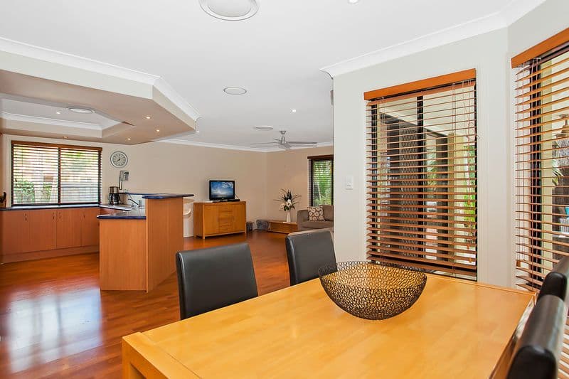 28 Sea Eagle Drive, BURLEIGH WATERS QLD 4220, Burleigh Waters - Thumbnail 7