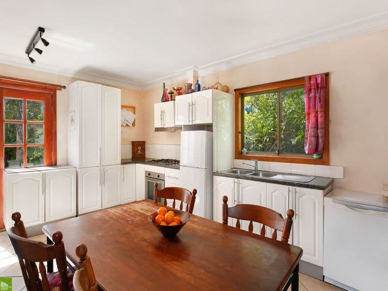 64 Hertford Street, Berkeley - Thumbnail 2