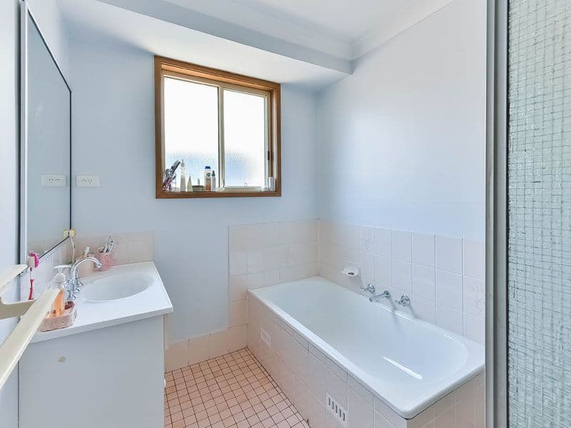 343 Welling Drive, Mount Annan - Thumbnail 7