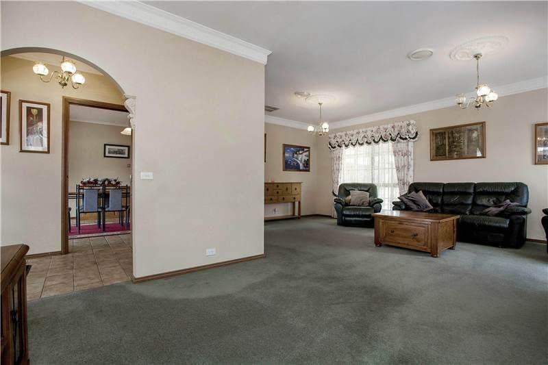 65 Old Melbourne Road, LARA VIC 3212, Lara - Thumbnail 4