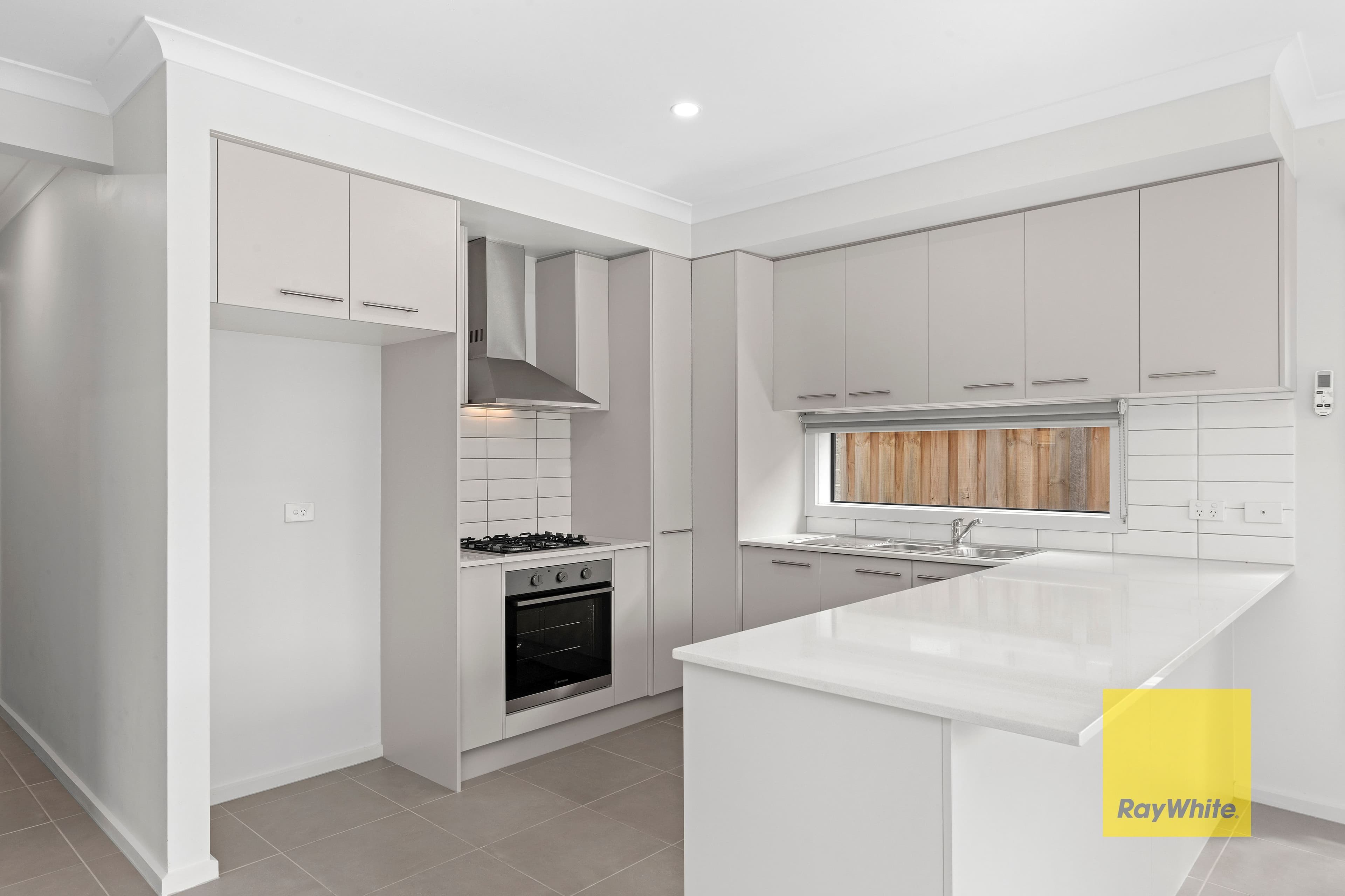 41 Barbra Drive, CHARLEMONT VIC 3217, Charlemont - Thumbnail 4