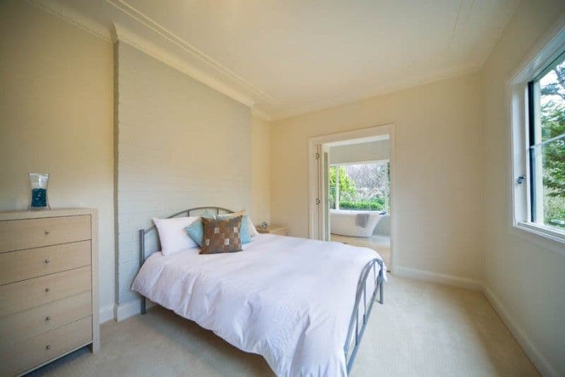 4 Jubilee Avenue, BLACKHEATH NSW 2785, Blackheath - Thumbnail 7