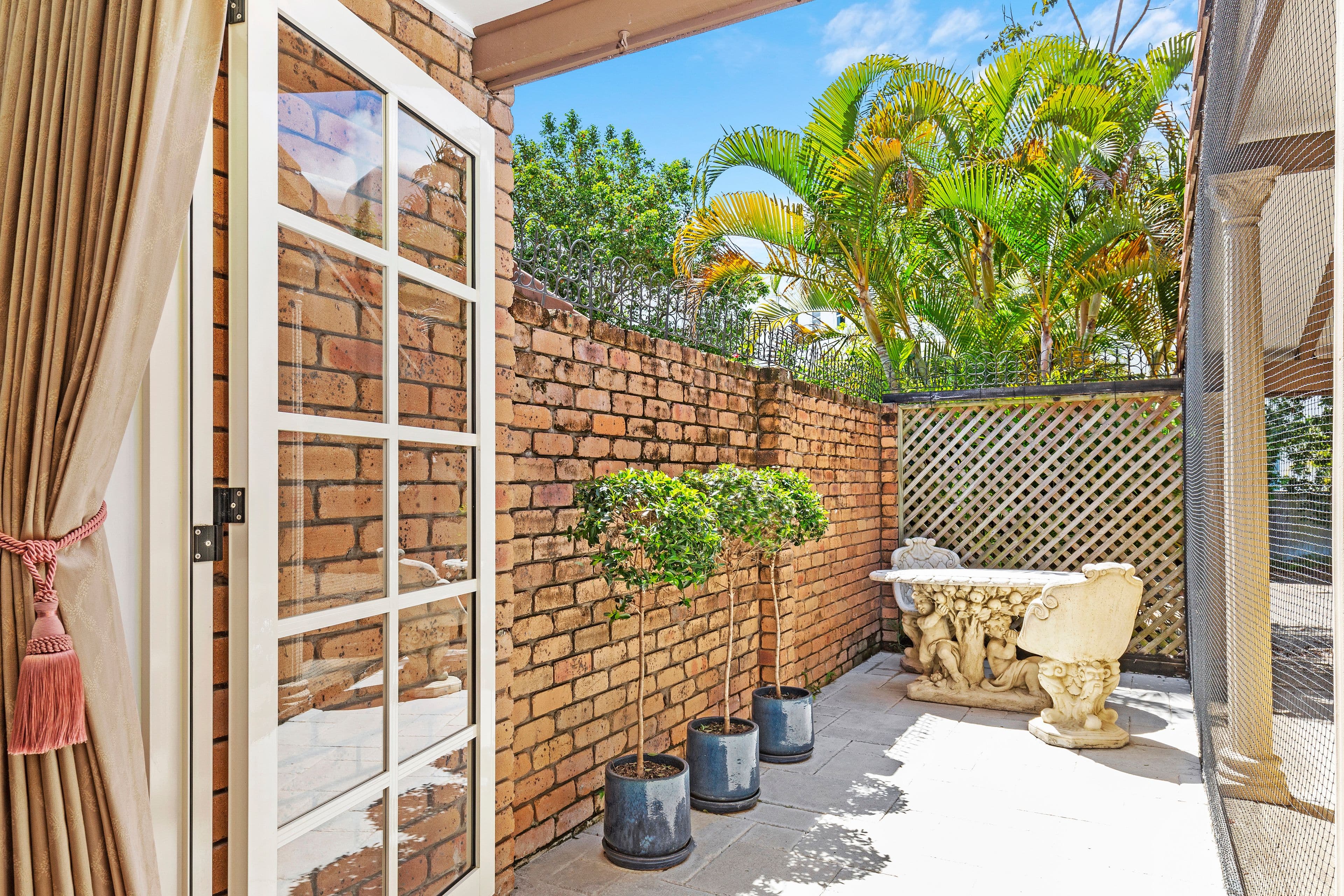 4/60 Omar Street, Maidstone - Image 1