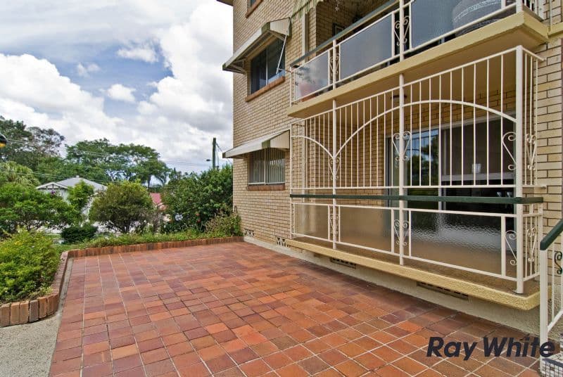 34  Lade Street, GAYTHORNE QLD 4051, Gaythorne - Thumbnail 2
