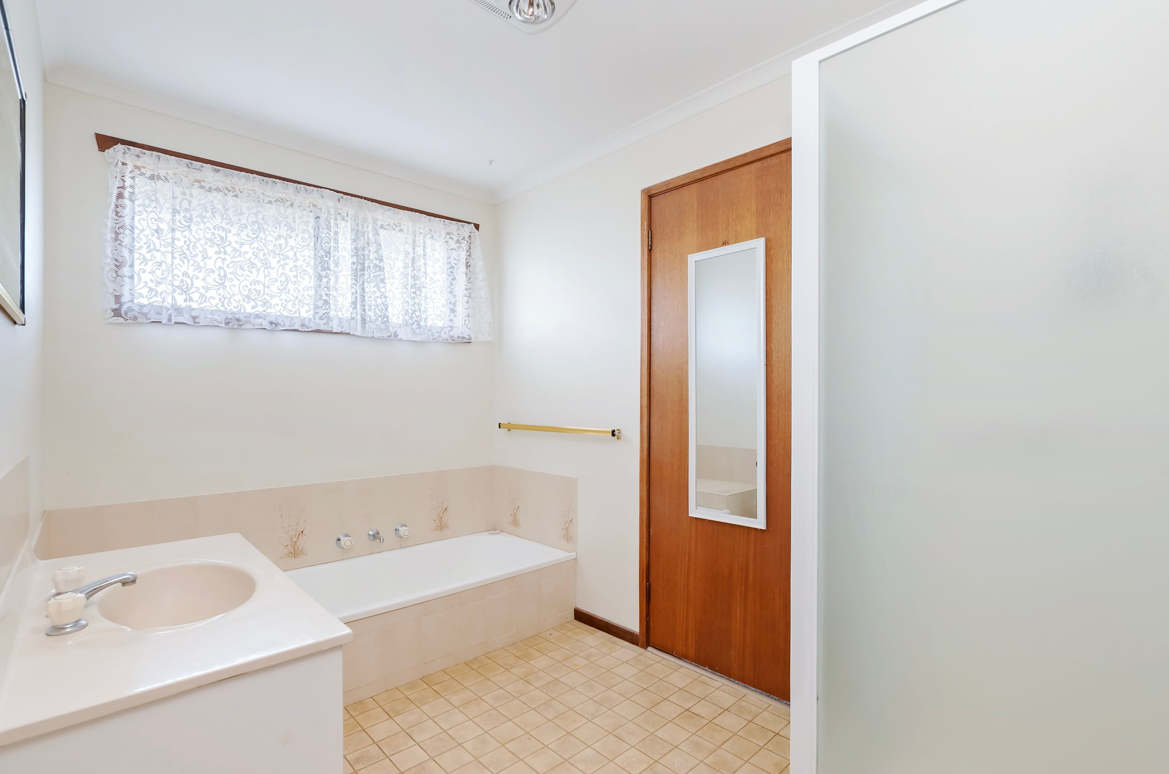 14 Panorama Avenue, Warrnambool VIC 3280, Warrnambool - Thumbnail 5