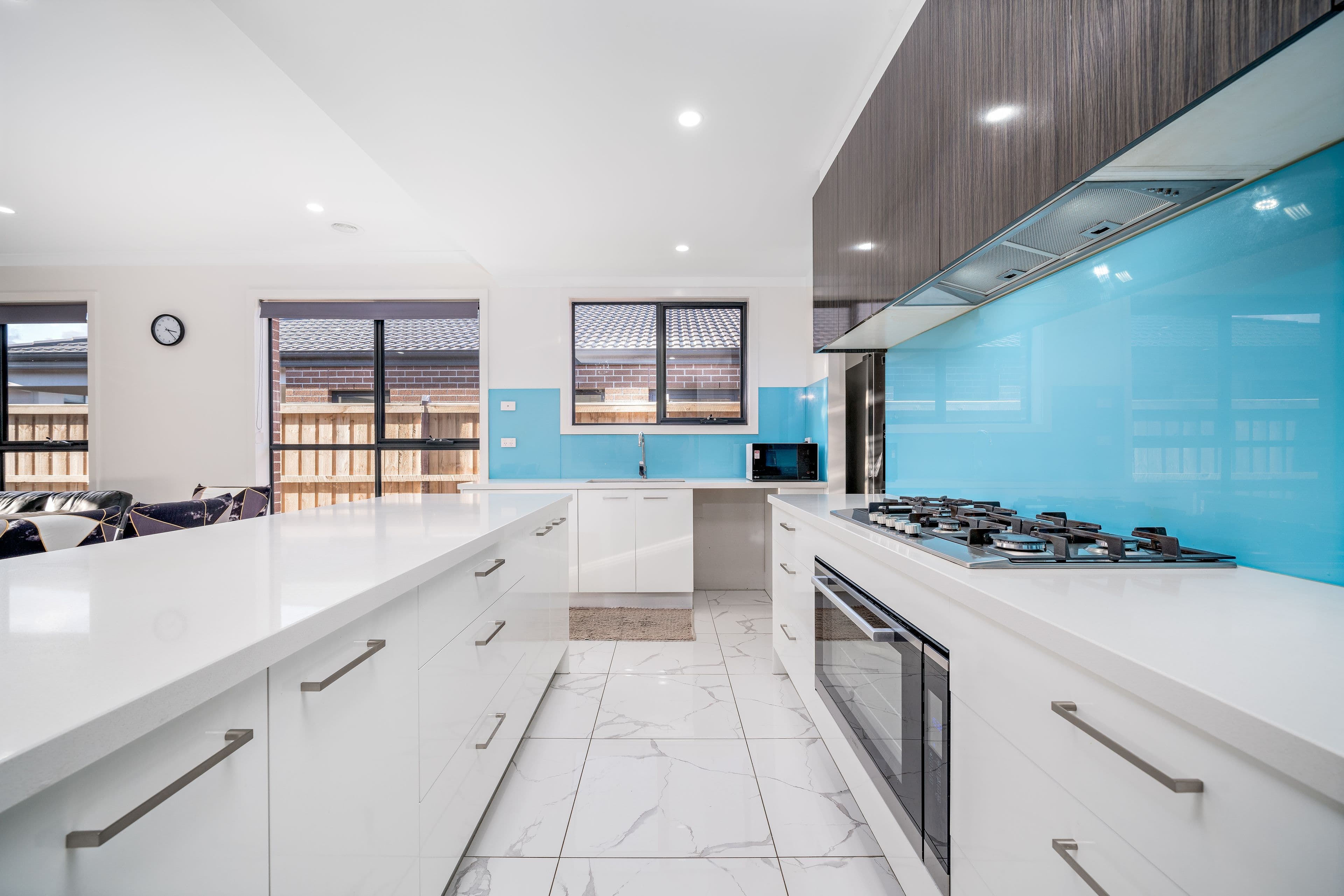 16 Gallant Drive, Clyde North VIC 3978, Clyde North - Thumbnail 4