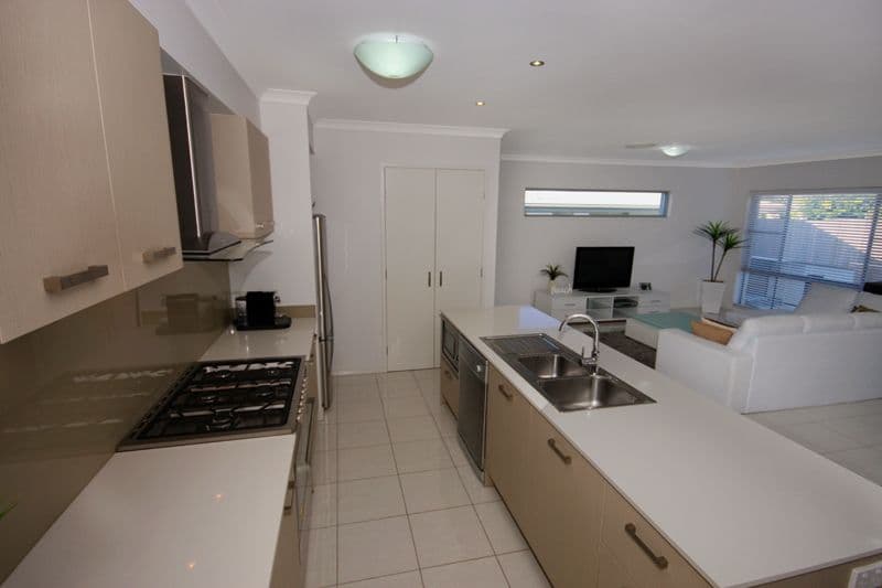 18 Flindersia Place, MOUNTAIN CREEK QLD 4557, Mountain Creek - Thumbnail 5