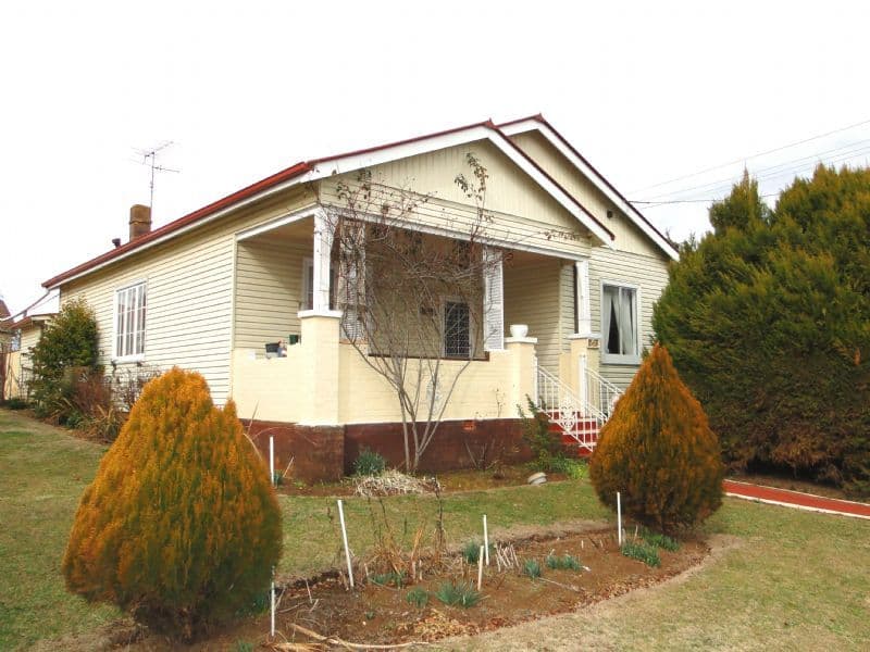 143 Malpas Street, GUYRA NSW 2365, Guyra - Thumbnail 2