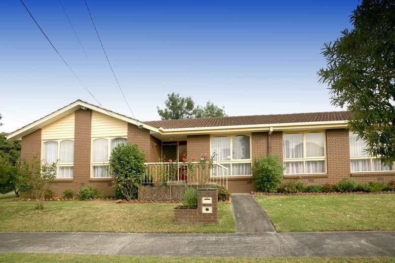 15 Parsons Avenue, GLEN WAVERLEY VIC 3150, Glen Waverley - Image 1