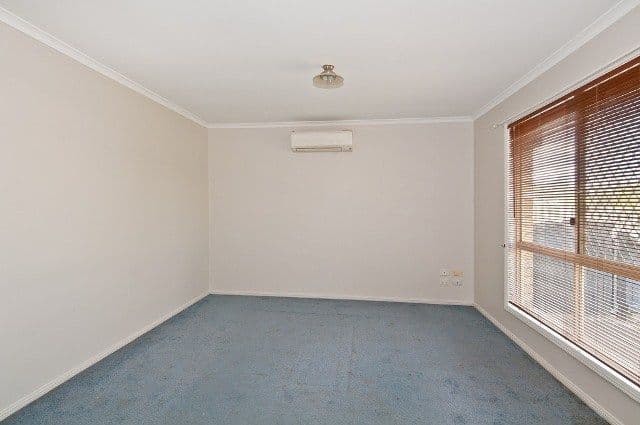 8 Stratton Place, CRESTMEAD QLD 4132, Crestmead - Thumbnail 4