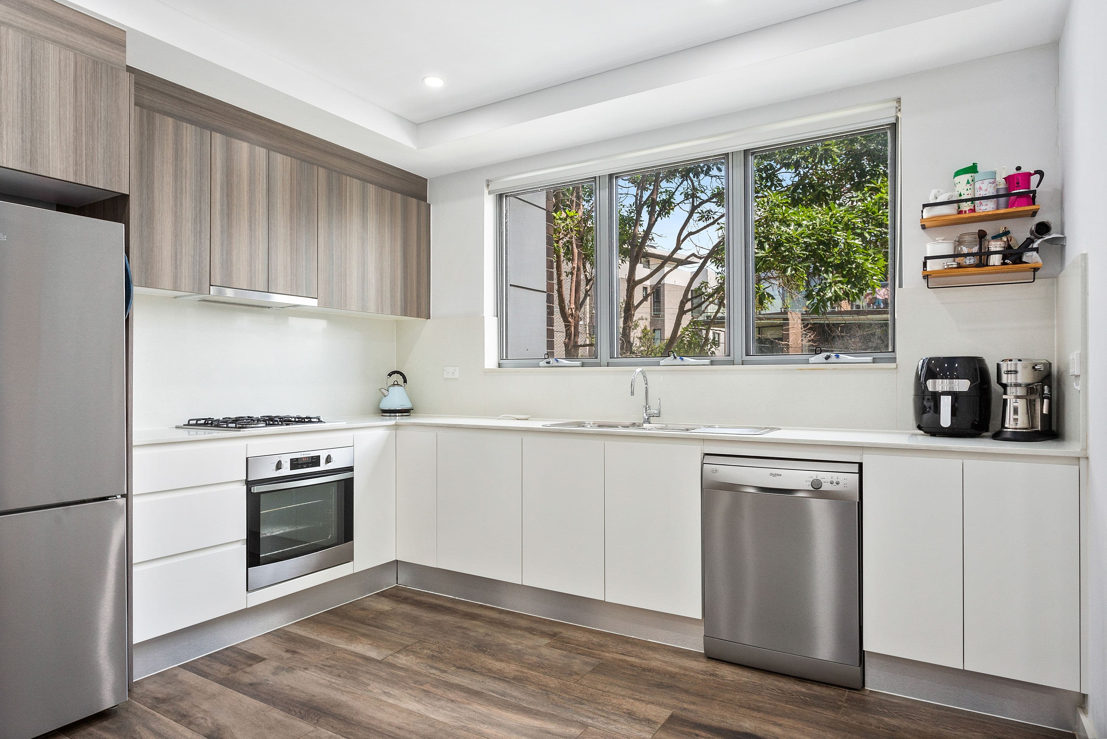 4-8 Pearce Avenue, Peakhurst NSW 2210, Peakhurst - Thumbnail 4