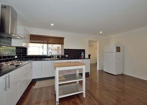 7 Holten Court, COOLOONGUP WA 6168, Cooloongup - Thumbnail 6