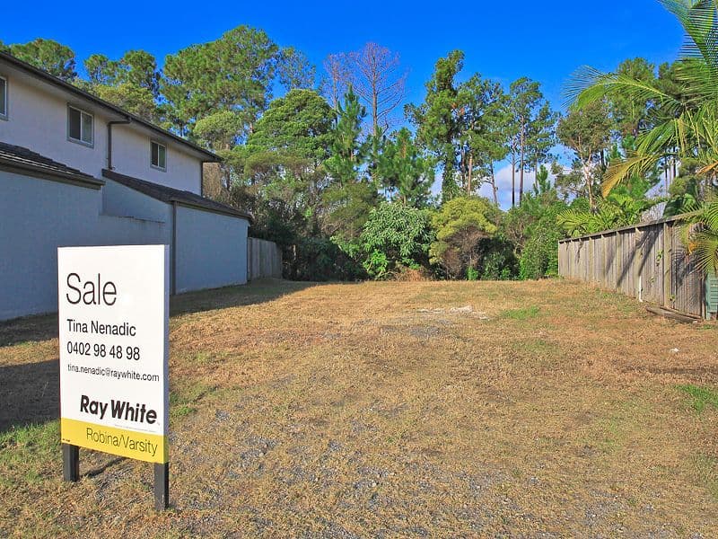 32 Royal Woods Drive, ROBINA QLD 4226, Robina - Thumbnail 3