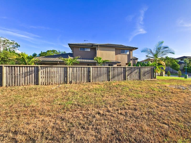 32 Royal Woods Drive, ROBINA QLD 4226, Robina - Thumbnail 4