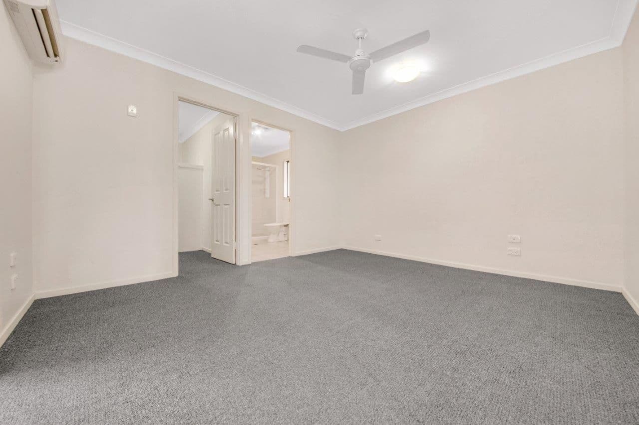 19 Deveney Drive, Kirkwood QLD 4680, Kirkwood - Thumbnail 8