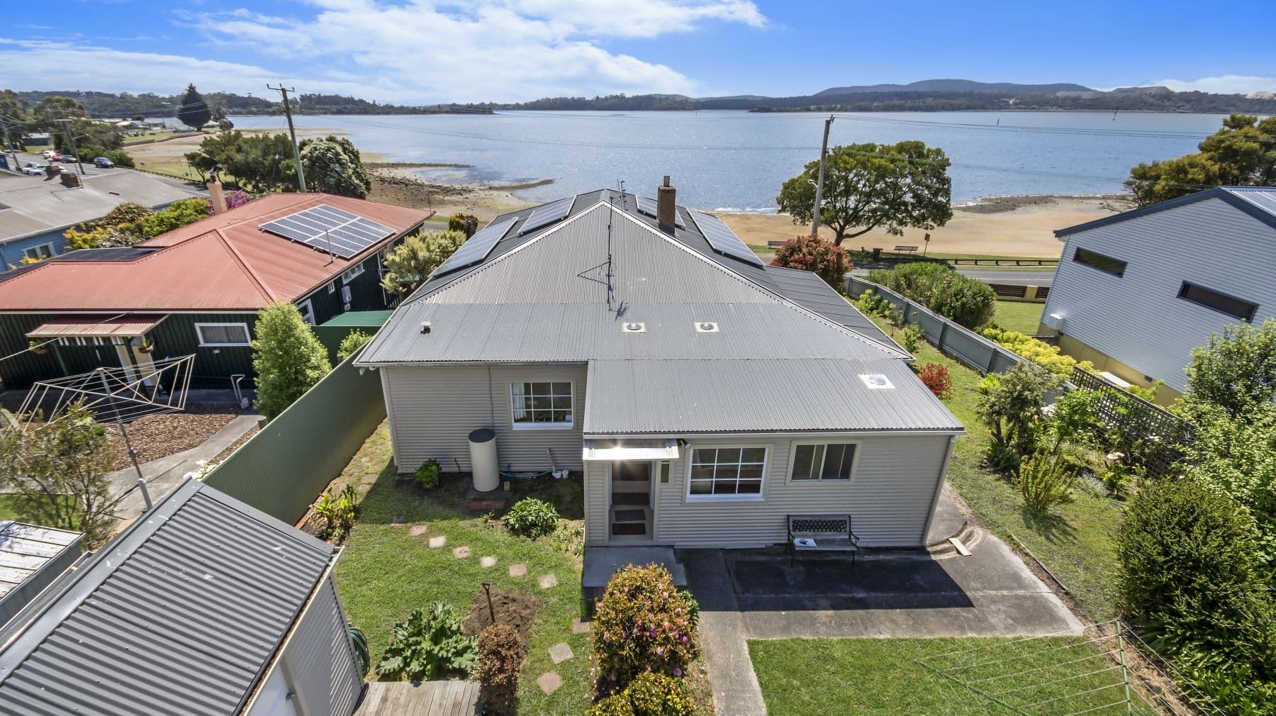 215 Flinders Street, Beauty Point TAS 7270, Beauty Point - Image 1