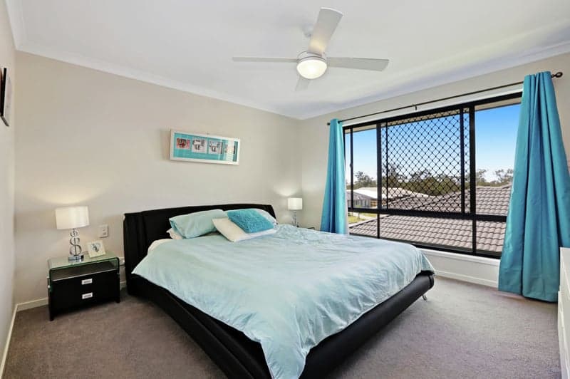 51 Burnett Drive, Holmview - Thumbnail 3