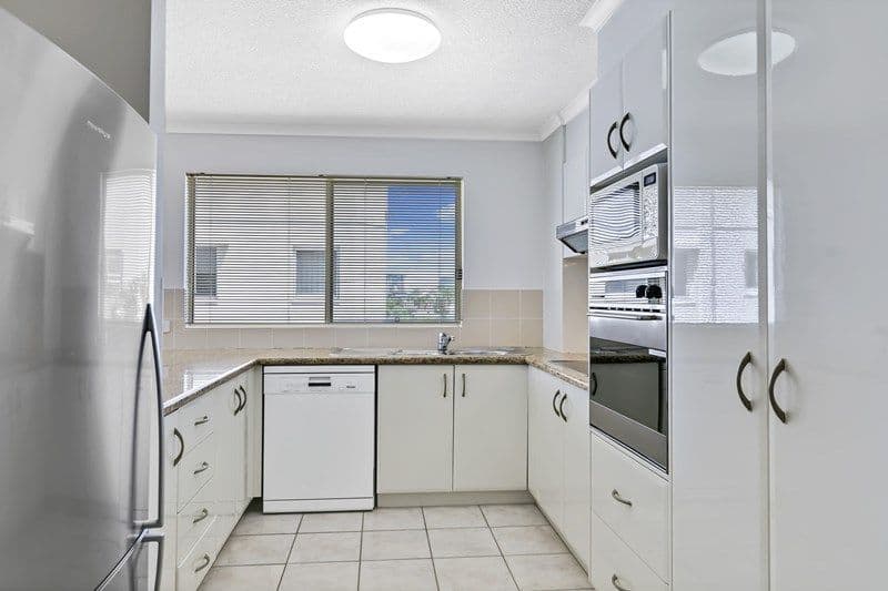 136 Duporth Avenue, Maroochydore QLD 4558, Maroochydore - Thumbnail 7