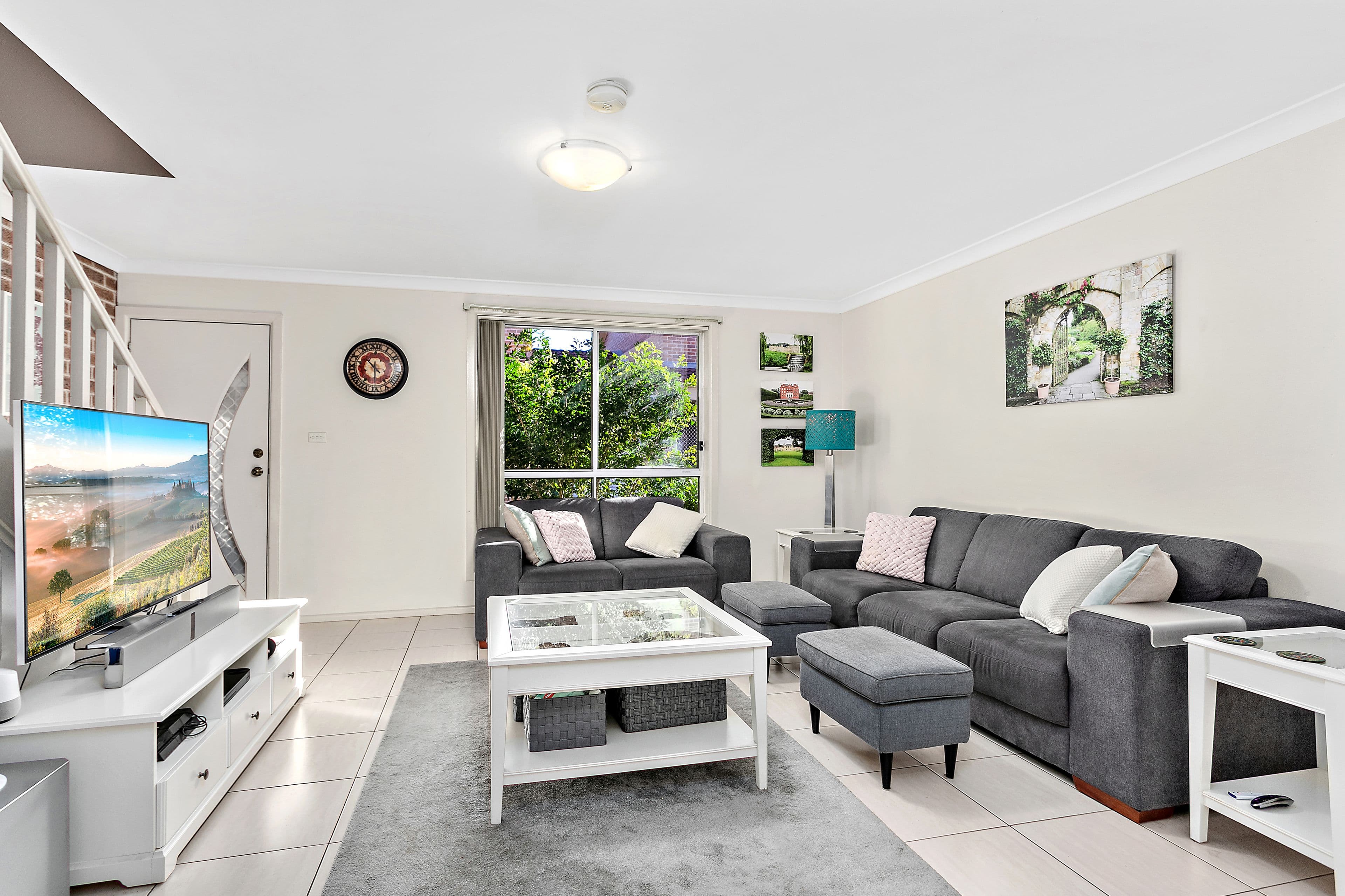 10-12 Bateman Avenue, Albion Park Rail NSW 2527, Albion Park Rail - Image 1