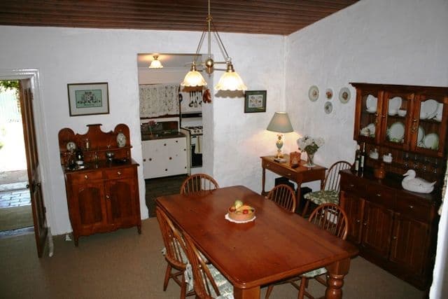 6 Bridge East Street, BURRA SA 5417, Burra - Thumbnail 2