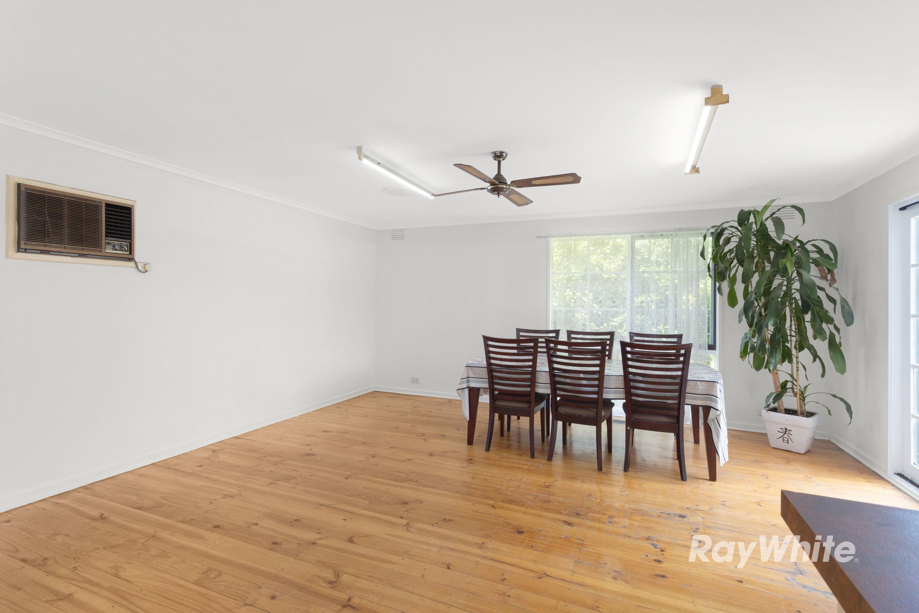 1 Janelaine Court, Springvale South VIC 3172, Springvale South - Thumbnail 5