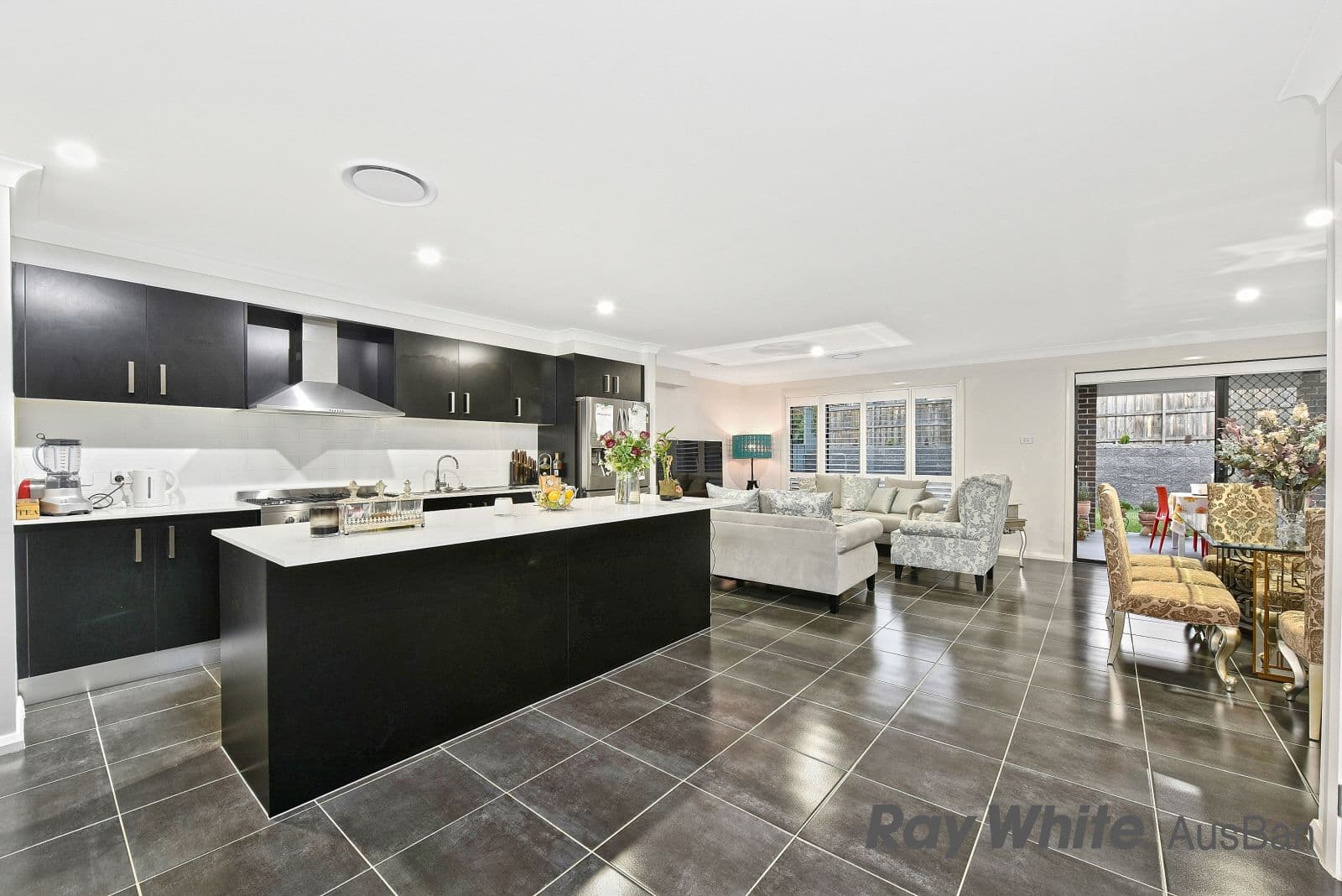 16 Holliday Avenue, Edmondson Park NSW 2174, Edmondson Park - Thumbnail 3
